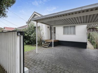 17 Clyde Street, Maribyrnong