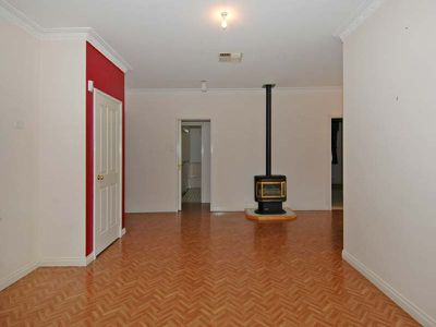 12 Rainsford Loop, Boulder