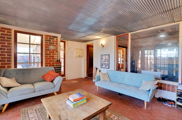 135 Safety Bay Rd, Shoalwater