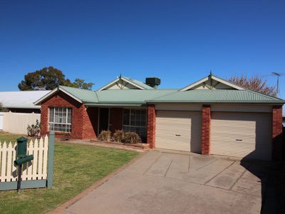 55 High St, Rutherglen
