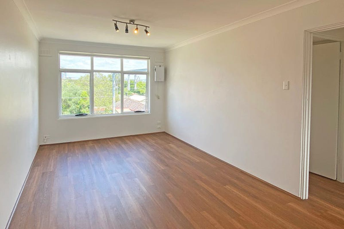6 / 74A Queen Street, Concord West