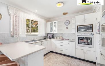 97 Yeramba Road, Summerland Point