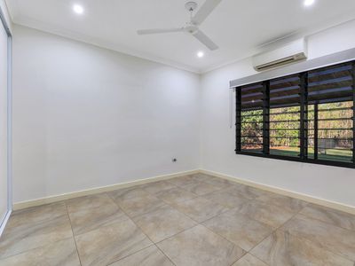 270 Beddington Road, Herbert