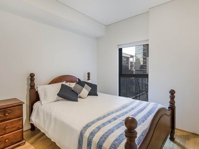 402 / 237 Adelaide Terrace, Perth