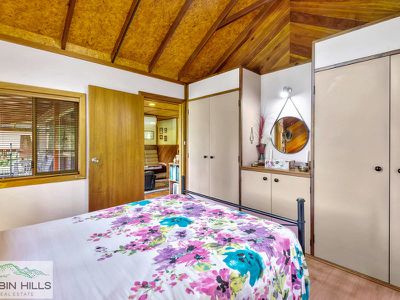 54 Twin Pines Road, Barkers Vale