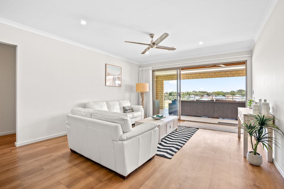 43 Holloways Ridge, Secret Harbour