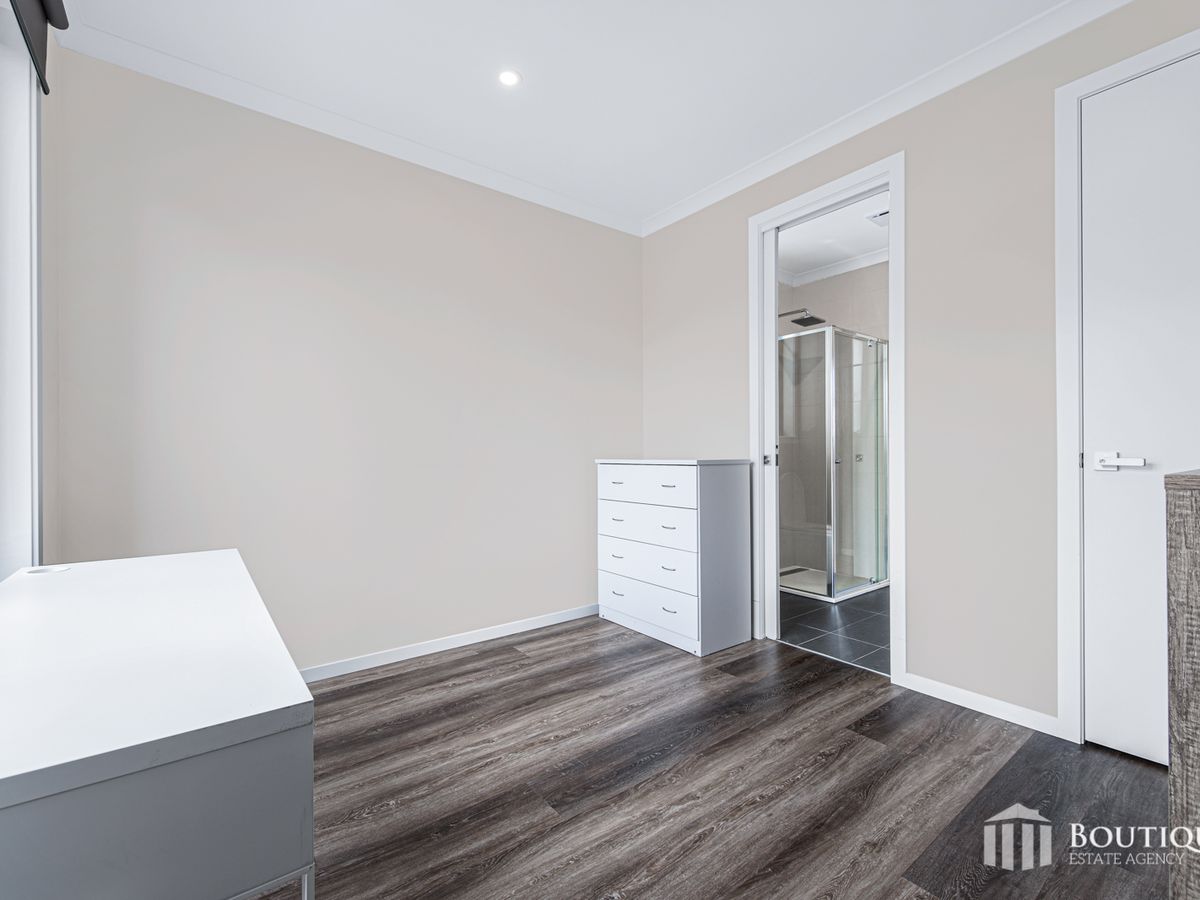 2 / 94 Dunblane Road, Noble Park
