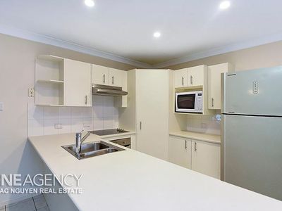 16 Richard Street, Camira