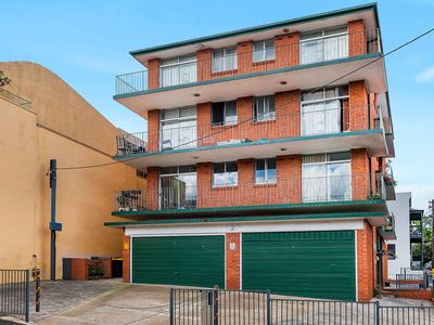4 / 1 Charles Street, Forest Lodge