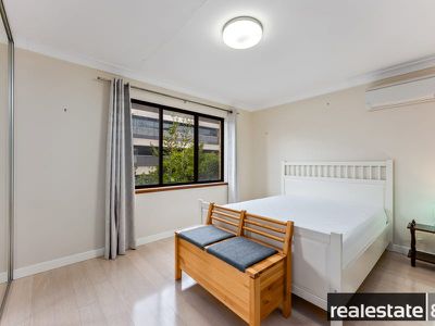 19 / 35 Goderich, East Perth