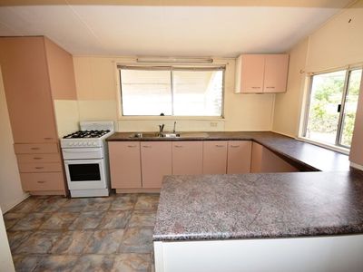 7 Pelican Street, Longreach