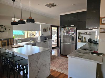 163 Bourke Street, Piccadilly