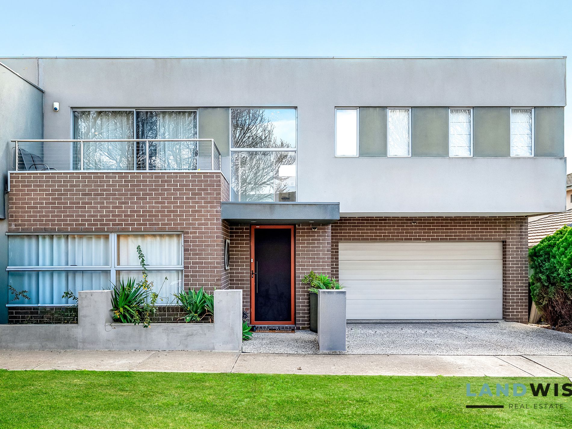 26 Dahlia Drive, Caroline Springs
