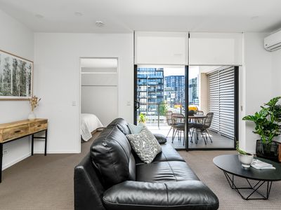 706 / 8 Masters Street, Newstead