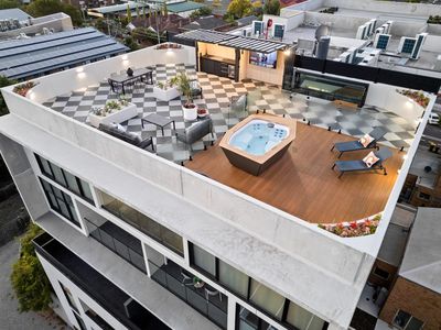 502 / 66 Pickett Street, Footscray