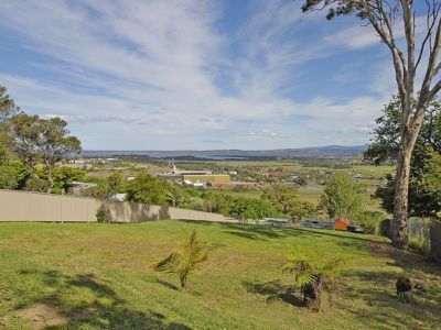 153 Farmborough Road, Farmborough Heights