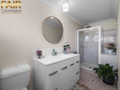 13 Lexlen Court, Cleveland