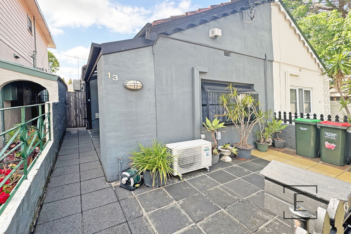 13 Short Street, Enmore