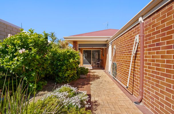 26 Amity Circuit, Shoalwater