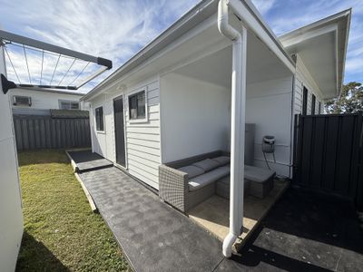 19 Montrose Street, Mannering Park