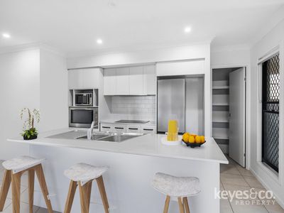 3 Karingal Close, Douglas