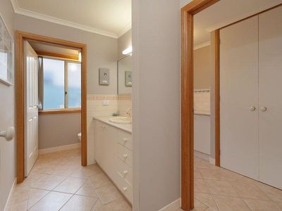 18 PARK LANE, Wodonga