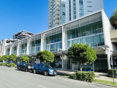 Shop 8 / 80-82 Marine Pde , Southport