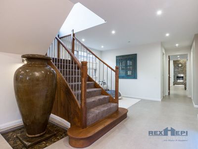 5 Mickleham Drive, Cranbourne North