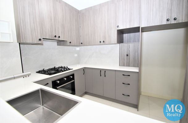 12 / 17-19 Hassall Street, Parramatta