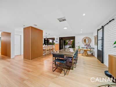 16 Tintal Way, Bateman