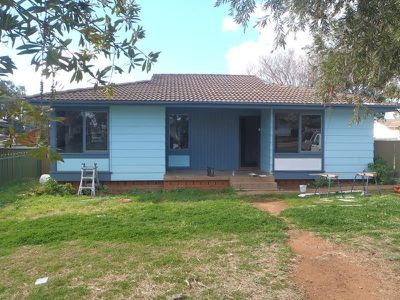 16 Collins Avenue, Dubbo