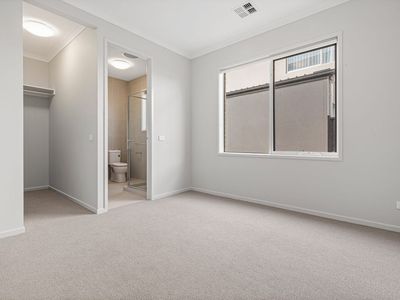 45 Fairground Promenade, Berwick