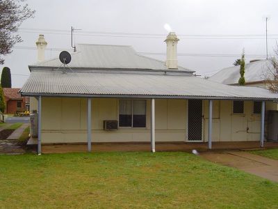 81 Bultje Street, Dubbo