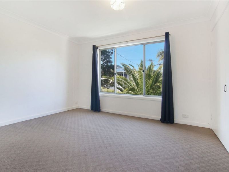 1 / 6 Tiarri Crescent, Terrigal