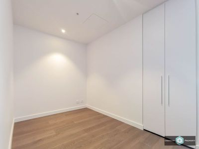 1704 / 82 Hay Street, Haymarket