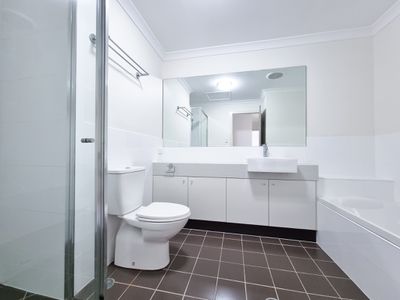 21 / 1 Michel Place, Telina