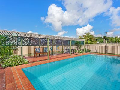 2 De Lore Crescent, Tuncurry