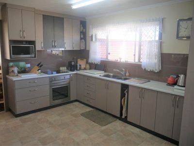 11-13 Earl Street, Kingaroy