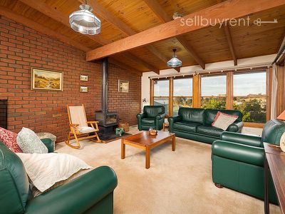 47 CRAIG DRIVE, Bellbridge