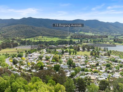 19 Bogong Avenue, Mount Beauty