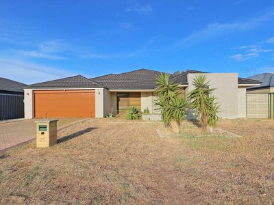 25 Kinsale Bend , Port Kennedy