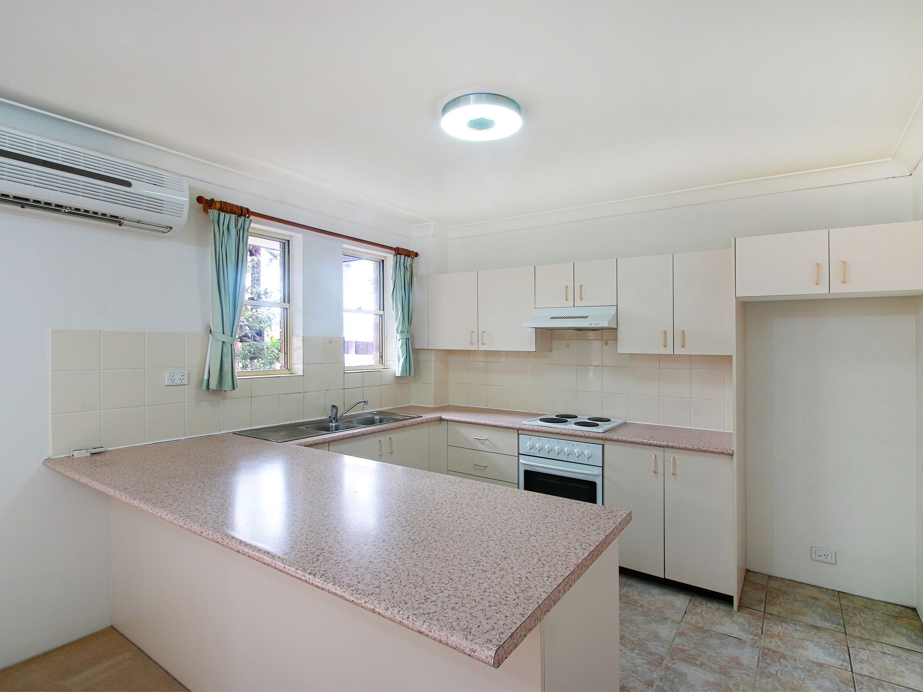 14 / 2-4 Cairo Street, Rockdale