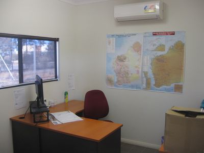 32 Wilurarra Road, West Kalgoorlie