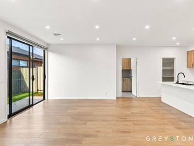 13 Montare Road, Truganina