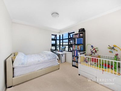 32 / 9 Bay Drive, Meadowbank