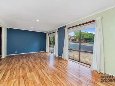 8 Corey Place, Gowrie