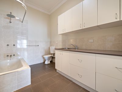 268 Brisbane Street, Dubbo
