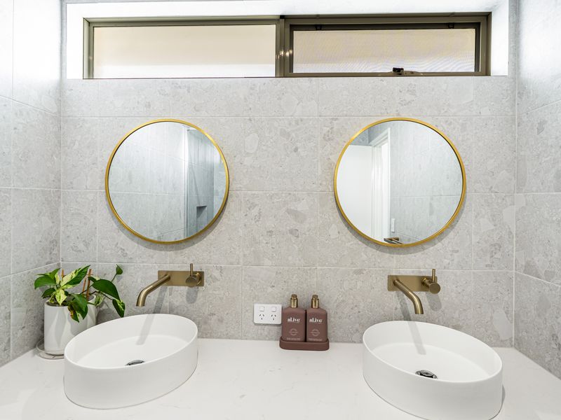 8 BLUEBERRY LOOP, Byford