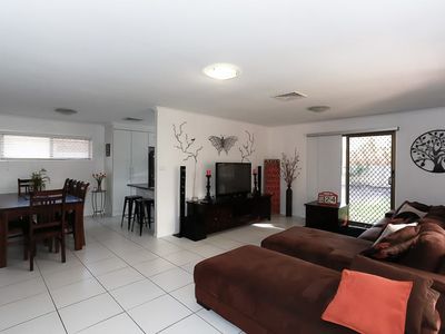 15 Bandaroo Street, Warana