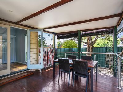 17 The Parade, Mansfield